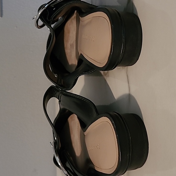 Banana Republic Black Leather Pointed Toe Mary Jane Mules Slides Flats Wmns 7.5 - Picture 7 of 10